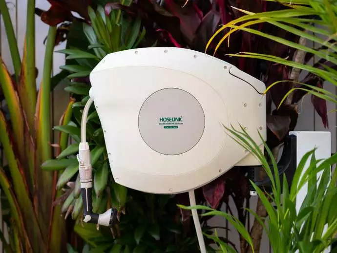 Hoselink Hi-Flow 25m Retractable Hose Reel 7 Hoselink Hi-Flow 25m Retractable Hose Reel
