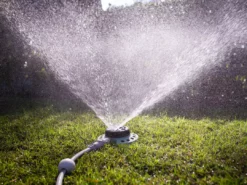 Hoselink 9-Pattern Sprinkler Hoses & Sprinklers 11 Hoselink 9-Pattern Sprinkler Hoses & Sprinklers