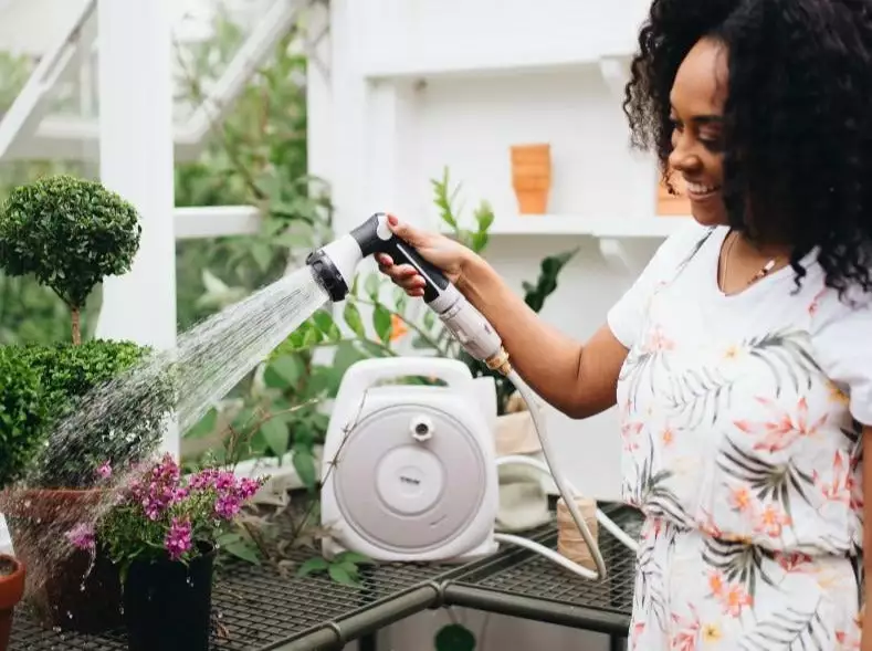 Hoselink Courtyard Gardener Pack With Hose Reel 6 Hoselink Courtyard Gardener Pack With Hose Reel