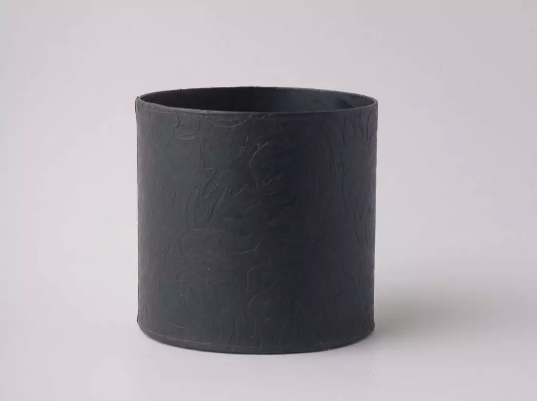 Tree Stripes Pty Ltd Pots & Hanging Baskets Cylinder Pot Monstera - Black 4 Tree Stripes Pty Ltd Pots & Hanging Baskets Cylinder Pot Monstera - Black